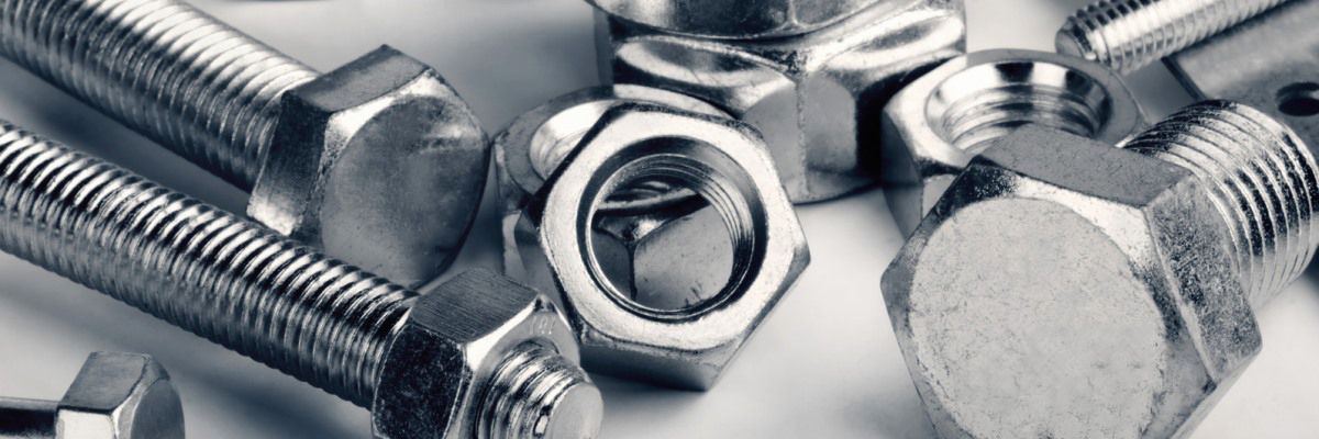 Шпильки — особенности и сферы использования в машиностроении и строительстве 4 Форма резьбы