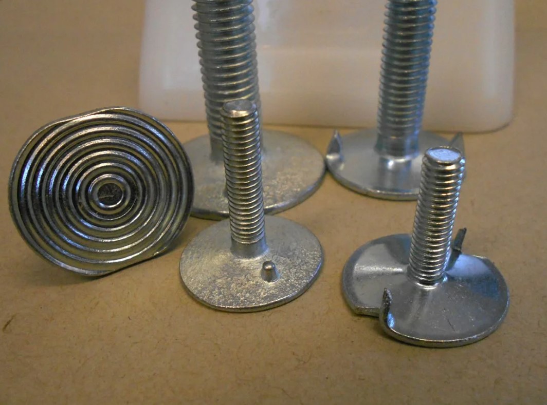 kak vybrat noriynye bolty dlya nadezhnoy ekspluatatsii noriy i konveyerov