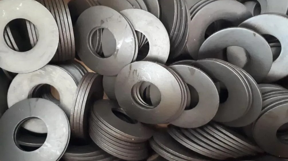 pochemu tarelchatye pruzhiny tak populyarny v promyshlennosti