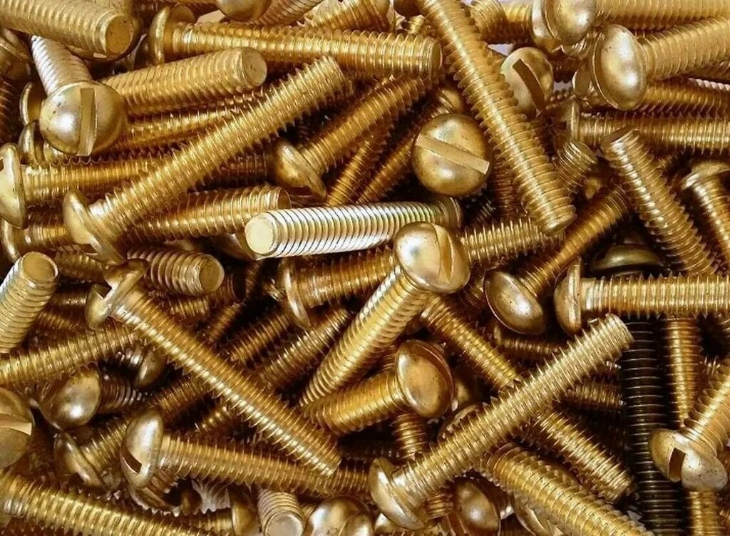 Латунный и бронзовый крепеж — особенности, преимущества и сферы использования в промышленности 8 Крепежные детали из латуни: примеры использования в быту